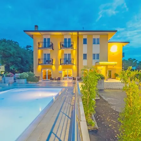 Hotel Nuova Barcaccia-3